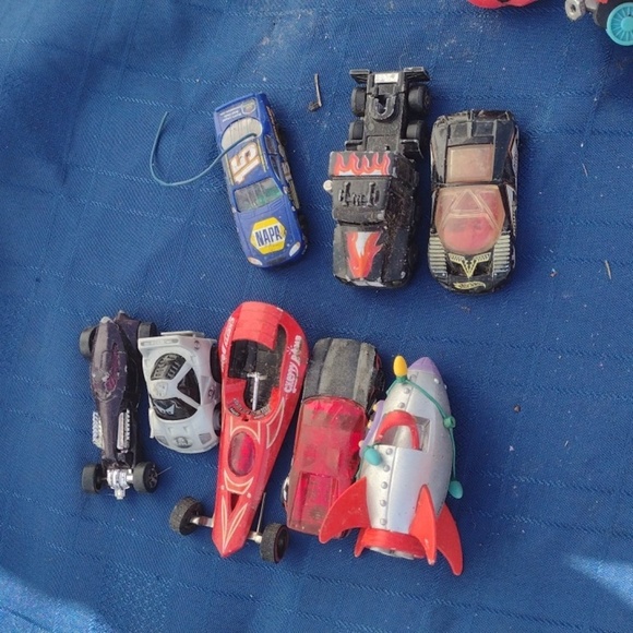 Assorted Colorful Toy Cars Set - Picture 4 of 4
